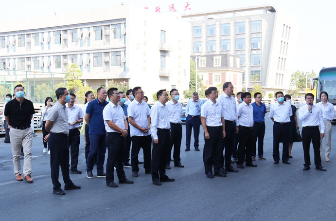 江西省住建廳黨組書(shū)記李緒先深入市政遠(yuǎn)大公司調(diào)研裝配式建筑