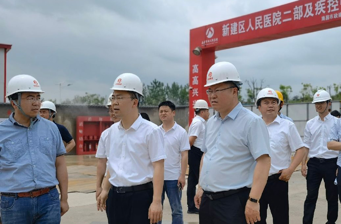 新建區(qū)委常委、常務(wù)副區(qū)長賈中強(qiáng)到新建區(qū)職業(yè)技術(shù)學(xué)校新校區(qū)建設(shè)項(xiàng)目、新建區(qū)人民醫(yī)院二部及疾控中心項(xiàng)目調(diào)研